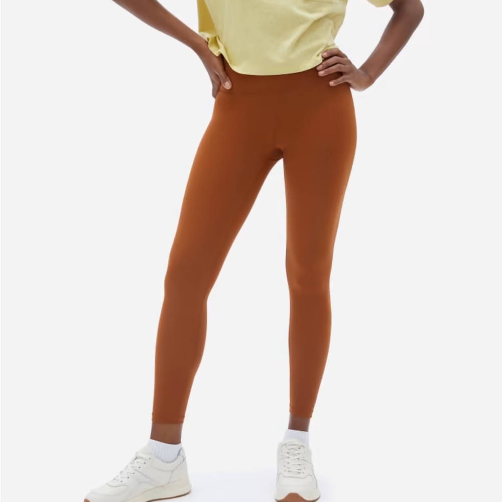 Everlane Perform Legging